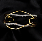 Fashionable 18K Gold-Plated Brass Zirconia Open Bangle